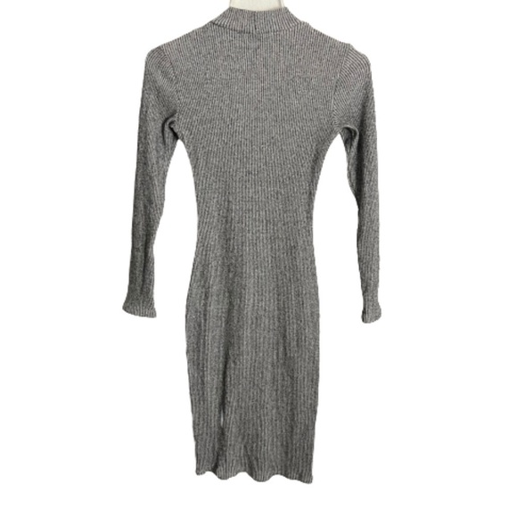 Women’s Lulu’s Heather Grey Midi Sweater Dress Size Medium! - Picture 4 of 7